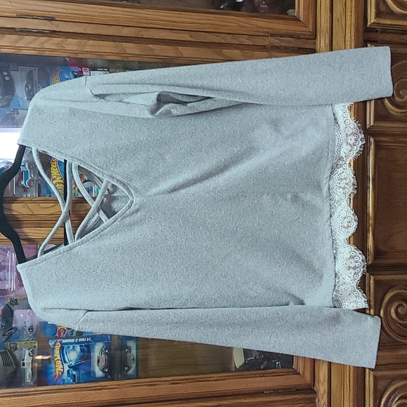 Ardene XL Lace trimmed cage back long sleeve sweater - Picture 2 of 3